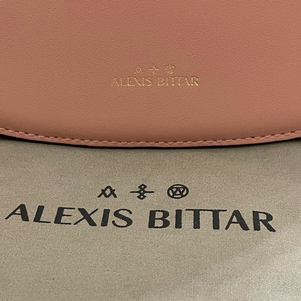 Alexis Bittar TWISTED GOLD LEATHER SADDLE BAG IN DUSTY PINK - Picture 7 of 7